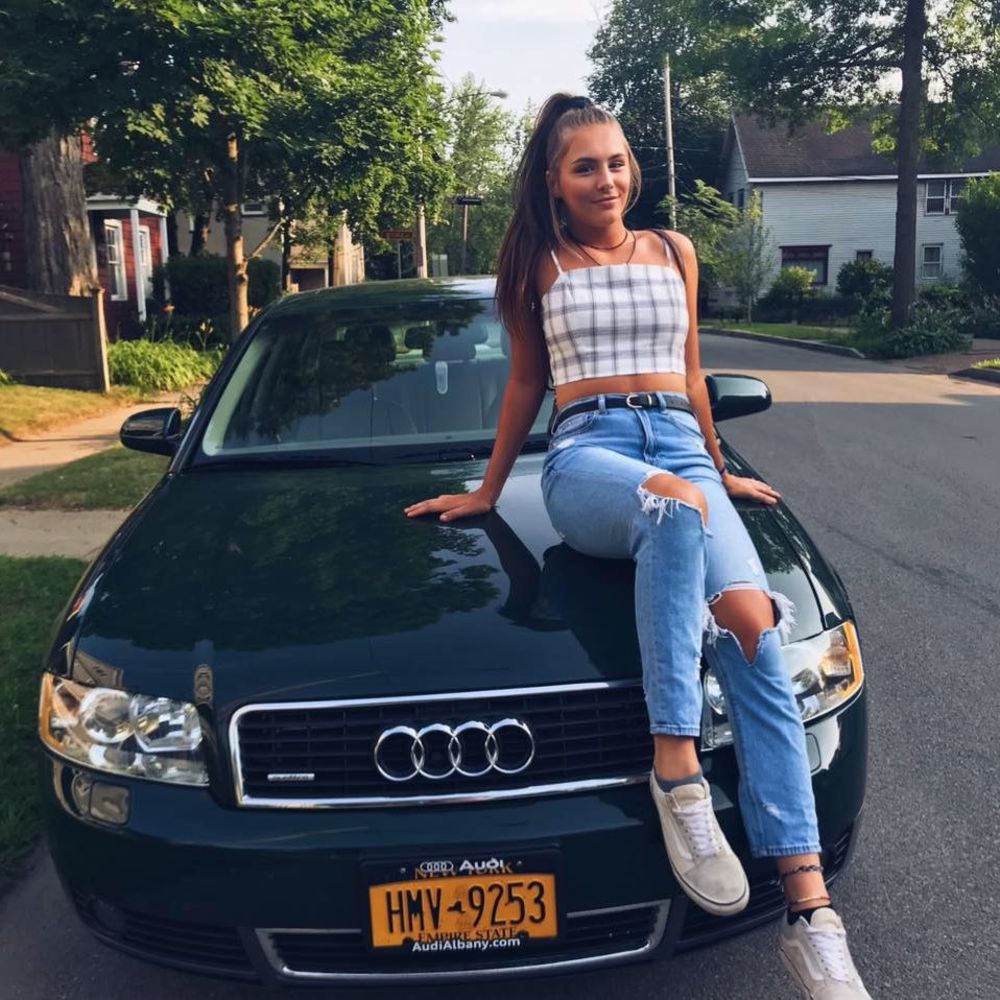 Meet your Posher, Kate